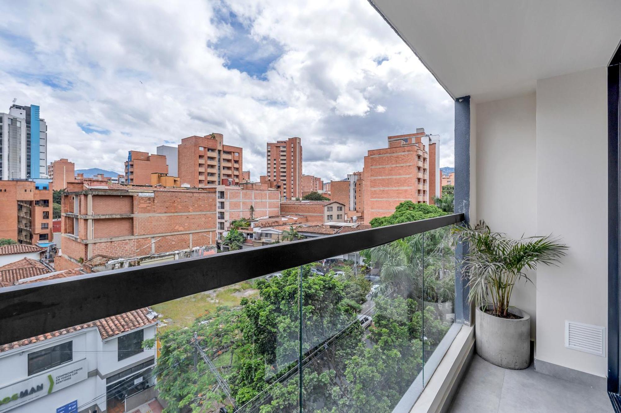 Apartamentos Housy Laureles Μεντεγίν Εξωτερικό φωτογραφία