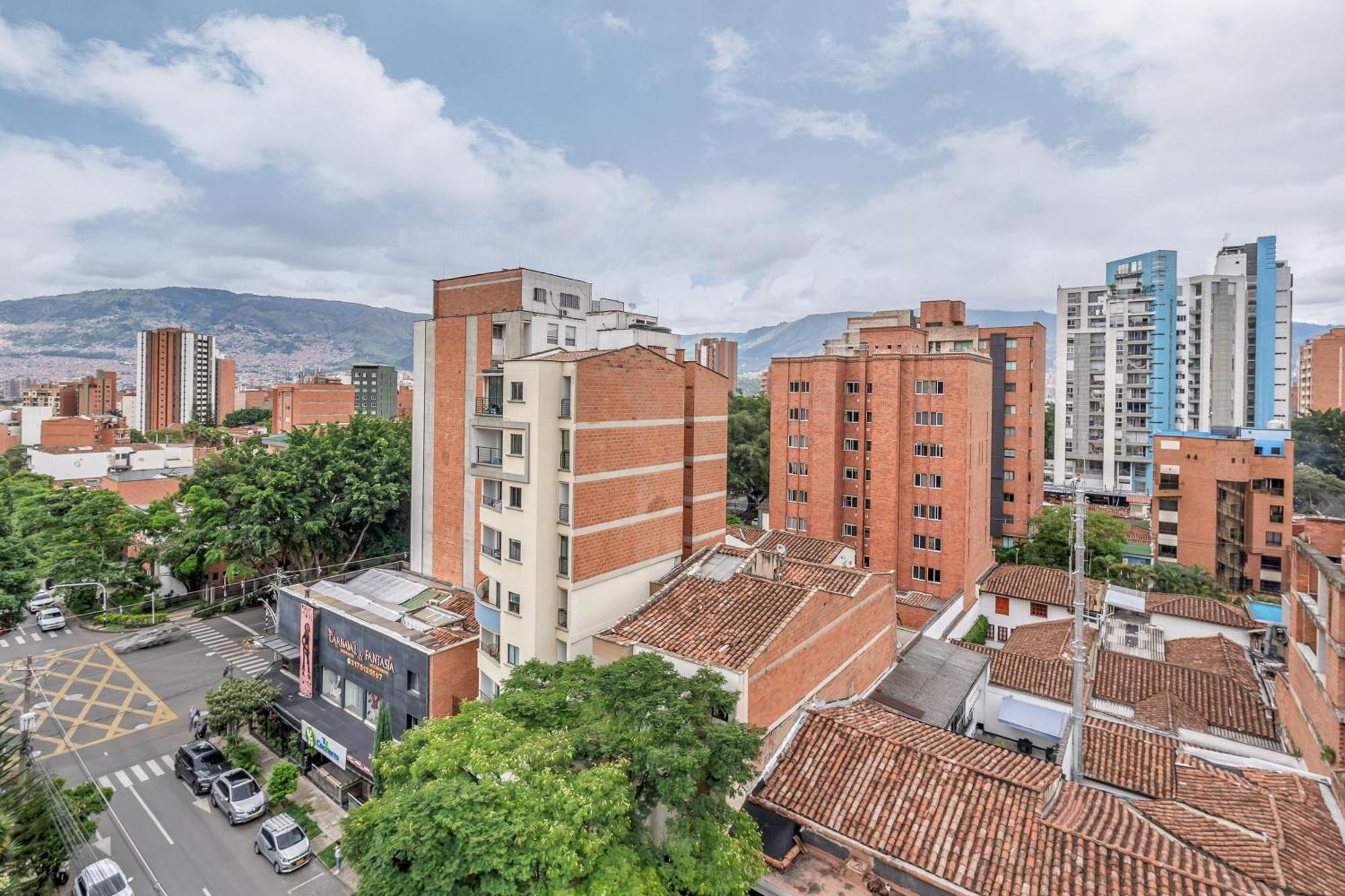 Apartamentos Housy Laureles Μεντεγίν Εξωτερικό φωτογραφία